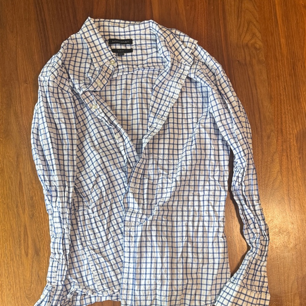 Banana Republic Blue and White Plaid Men's Shirt